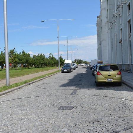 Apartment Magnolia Rustaveli 62 Batumi Zewnętrze zdjęcie