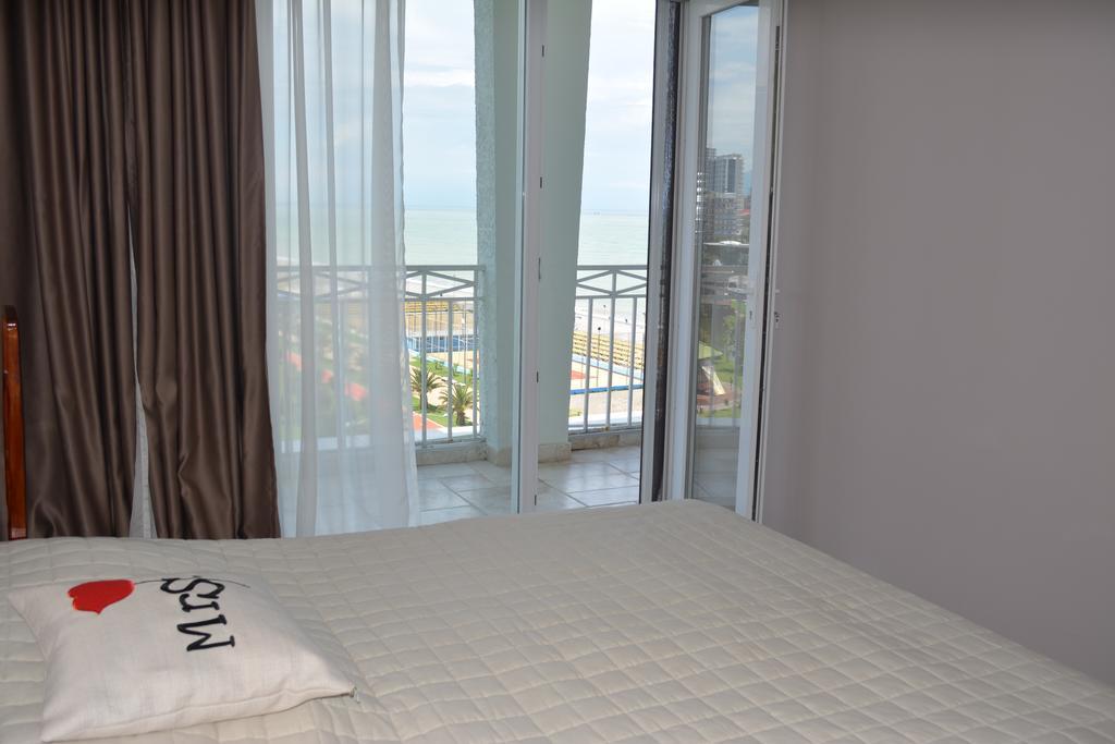 Apartment Magnolia Rustaveli 62 Batumi Zewnętrze zdjęcie