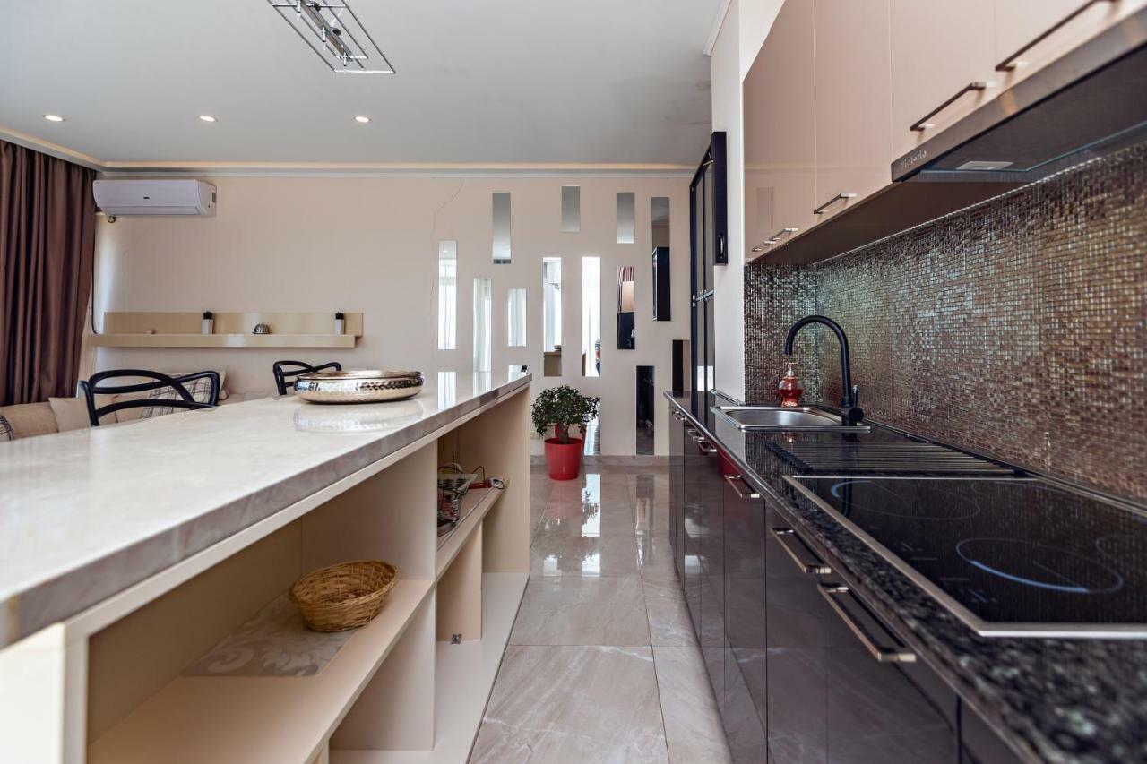 Apartment Magnolia Rustaveli 62 Batumi Zewnętrze zdjęcie